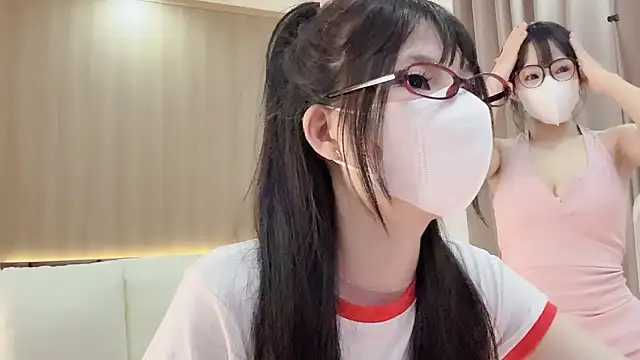 Snapshot of Jennie_Spa chatting on 05-25-26, 02:45 Jennie Spa online show from 05-25-26, 02:45