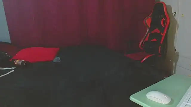 Noamartin  online show from 01-05-25, 03:32