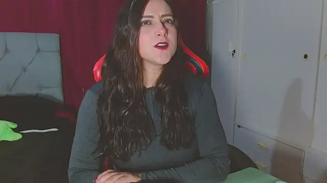 Noamartin  online show from 10-09-25, 01:25