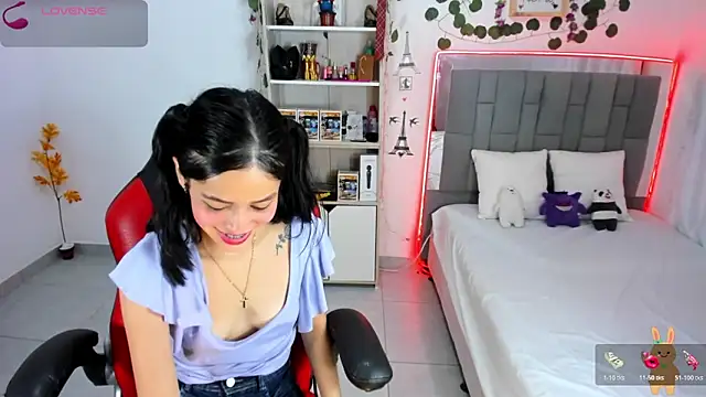 HannaSexyy online show from 10-22-25, 04:02