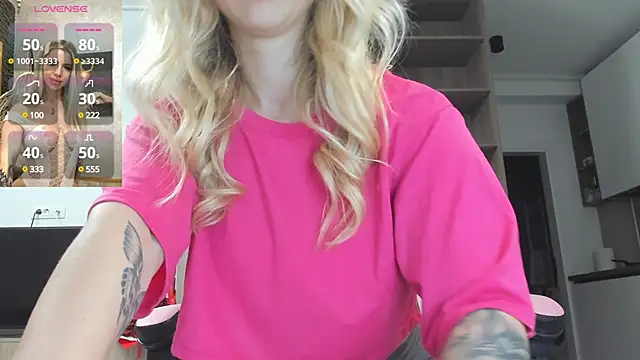 Megan Ros online show from 01-10-25, 02:23