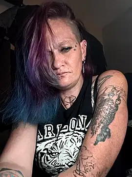 renegade vyxxen online show from 01-07-26, 07:22