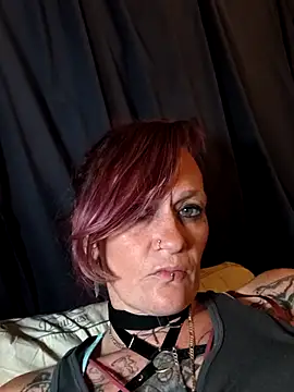 renegade vyxxen online show from 03-03-26, 11:16