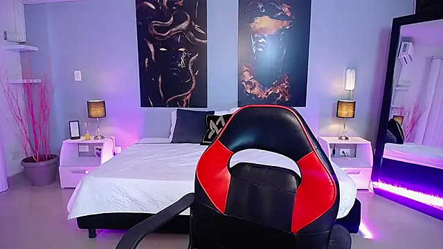 Snapshot of JasmineCampbell_ chatting on 03-21-26, 02:09 JasmineCampbell online show from 03-21-26, 02:09