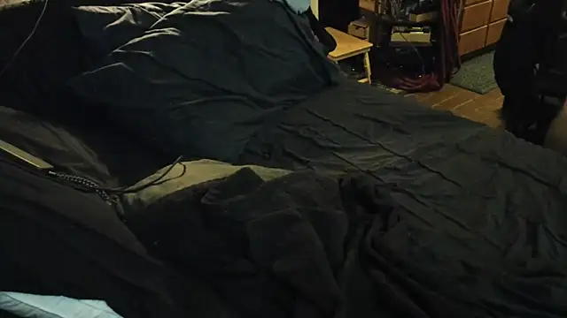 Snapshot of Dark_Asteroid chatting on 02-27-26, 10:15 Dark Asteroid online show from 02-27-26, 10:15