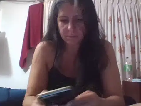 LucifernandaSw online show from 01-10-25, 01:53