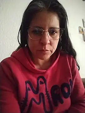 LucifernandaSw online show from 01-30-25, 07:04