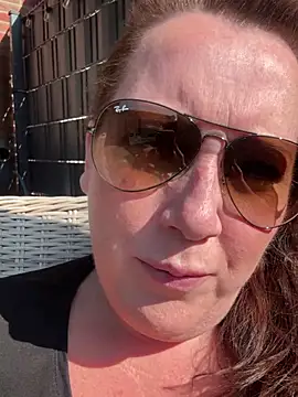 xsexycurvymilf online show from 03-10-25, 12:04