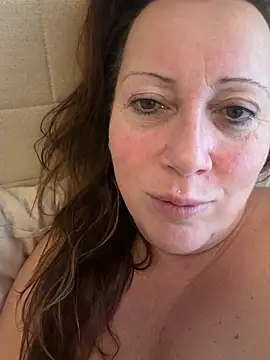 xsexycurvymilf online show from 02-14-26, 08:55