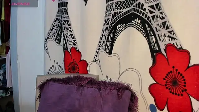 hanaa 18 online show from 10-25-25, 11:54