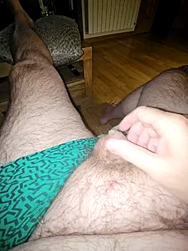 Snapshot of hotdog4you2 chatting on 10-02-25, 09:33 hotdog4you2 online show from 10-02-25, 09:33