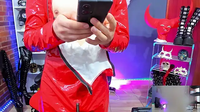 Snapshot of daven56 chatting on 02-27-26, 03:23 daven56 online show from 02-27-26, 03:23