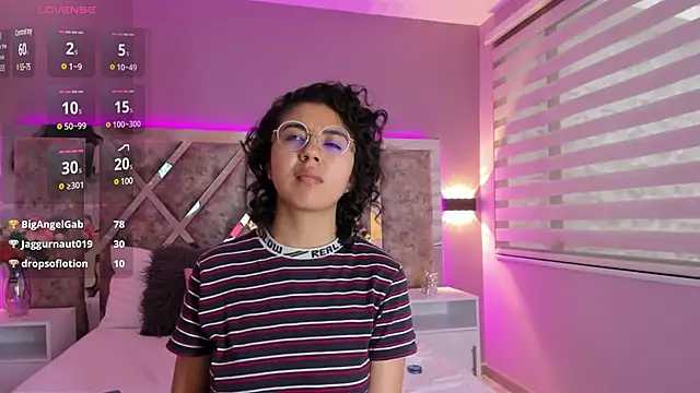 Amareto  online show from 01-25-25, 05:19