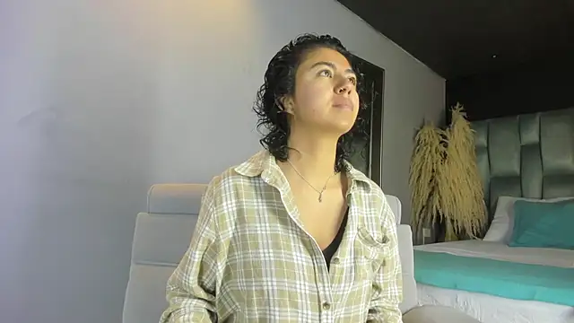 Amareto  online show from 02-06-25, 11:10