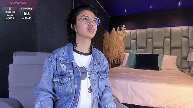 Amareto  online show from 03-09-25, 11:36