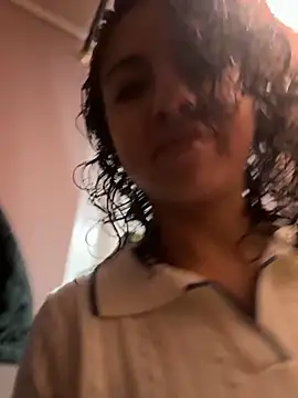 Amareto  online show from 10-16-25, 11:11