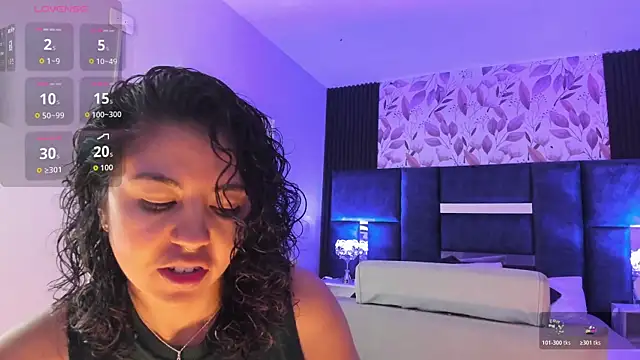 Amareto  online show from 11-14-25, 10:25