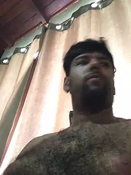 Luksmen online show from 12-13-24, 03:21