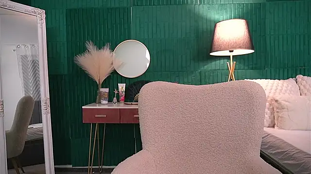 HaileyMoonn online show from 11-28-25, 04:26