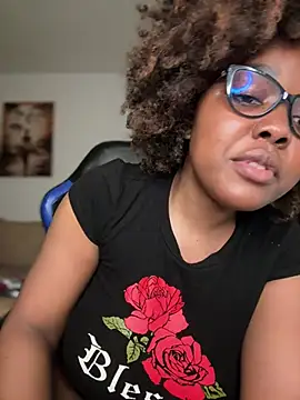 SSEXYBUBBLEBUTT101 online show from 12-30-24, 07:21
