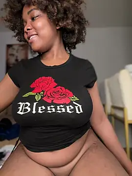 SSEXYBUBBLEBUTT101 online show from 01-13-25, 11:17