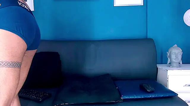 ricky vill  online show from 12-20-24, 07:01