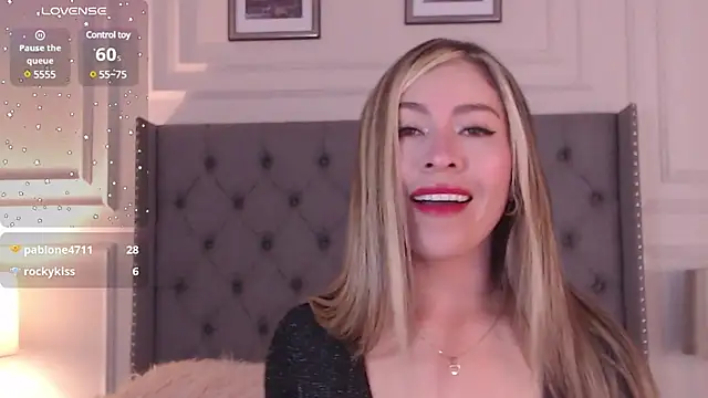 Snapshot of Ammy_Castro chatting on 01-27-25, 05:37 Ammy Castro online show from 01-27-25, 05:37
