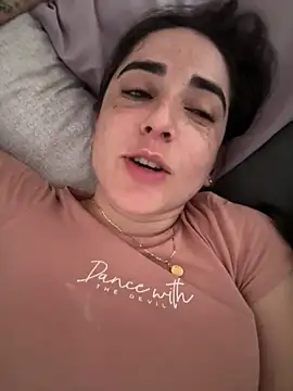 Victoria-And1 online show from 12-24-24, 07:44