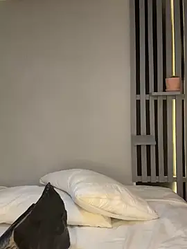 Victoria-And1 online show from 02-14-25, 02:18