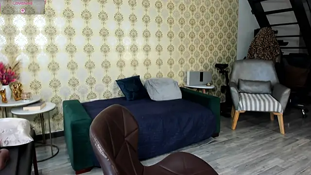 Snapshot of _angelina_class_7 chatting on 03-27-26, 02:06 angelina class 7 online show from 03-27-26, 02:06