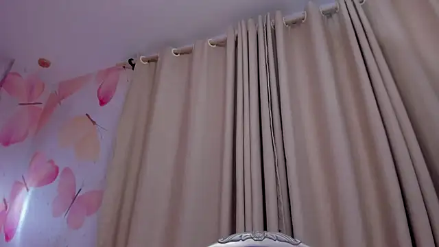 Arianna bigboobs  online show from 02-12-25, 10:56