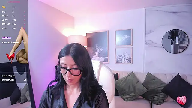 Snapshot of kira_moon__ chatting on 12-02-24, 08:11 kira moon online show from 12-02-24, 08:11