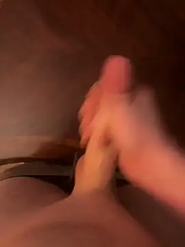 yournewdaddy17 online show from 01-04-25, 05:27