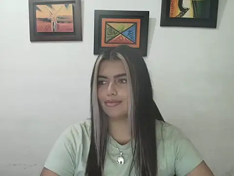 sweetkitty 16 online show from 10-17-25, 03:42