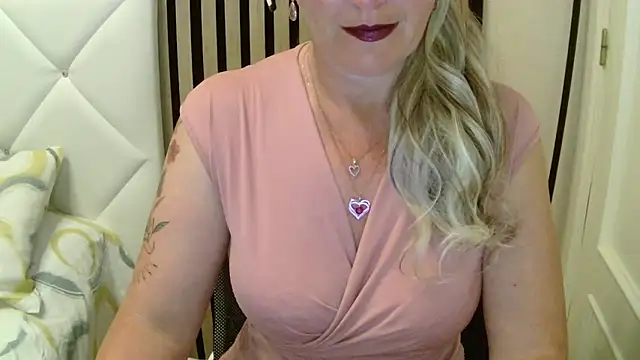 Snapshot of xxNoeliaxx chatting on 02-27-26, 07:52 xxNoeliaxx online show from 02-27-26, 07:52