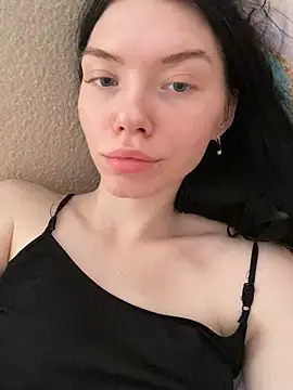 Lisaaa Alisa online show from 01-08-25, 07:24