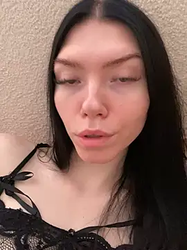 Lisaaa Alisa online show from 02-02-25, 07:52
