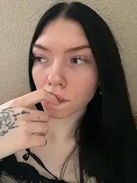 Lisaaa Alisa online show from 02-02-25, 10:57