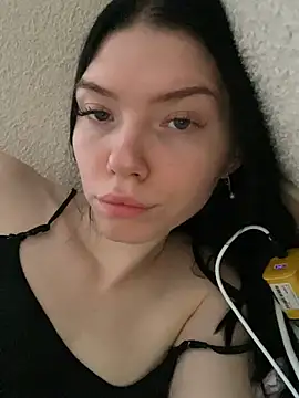 Lisaaa Alisa online show from 02-05-25, 03:23