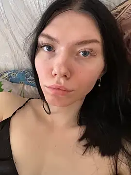 Lisaaa Alisa online show from 02-06-25, 07:45