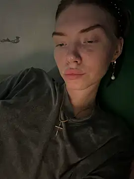 Lisaaa Alisa online show from 05-05-26, 06:16