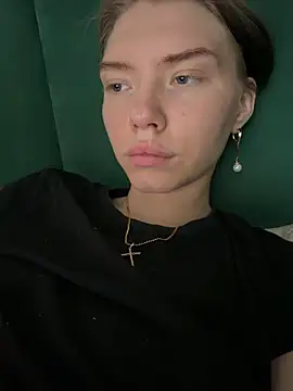Lisaaa Alisa online show from 05-16-26, 10:36