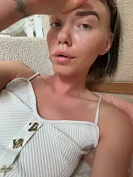 Lisaaa Alisa online show from 06-29-26, 08:42