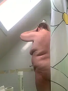 Snapshot of Klio5678 chatting on 03-24-26, 11:48 Klio5678 online show from 03-24-26, 11:48