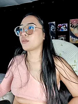 Snapshot of Janna_mnt chatting on 12-03-24, 06:48 Janna mnt online show from 12-03-24, 06:48