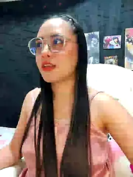Snapshot of Janna_mnt chatting on 12-08-24, 03:53 Janna mnt online show from 12-08-24, 03:53