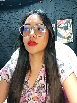 Snapshot of Janna_mnt chatting on 12-12-24, 03:43 Janna mnt online show from 12-12-24, 03:43