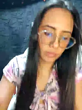 Snapshot of Janna_mnt chatting on 12-12-24, 06:57 Janna mnt online show from 12-12-24, 06:57