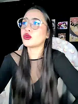 Snapshot of Janna_mnt chatting on 12-15-24, 05:13 Janna mnt online show from 12-15-24, 05:13