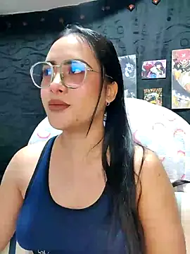 Snapshot of Janna_mnt chatting on 12-16-24, 04:02 Janna mnt online show from 12-16-24, 04:02